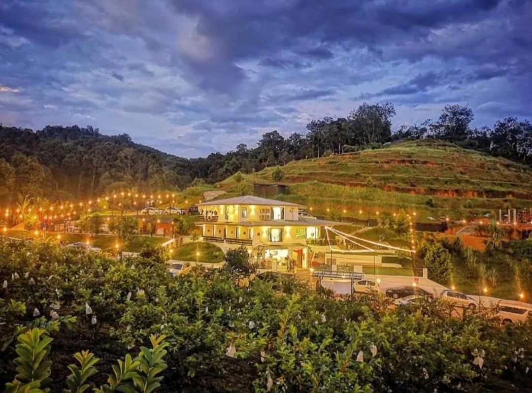 I Do Farmstay Bukit Mertajam Exteriör bild